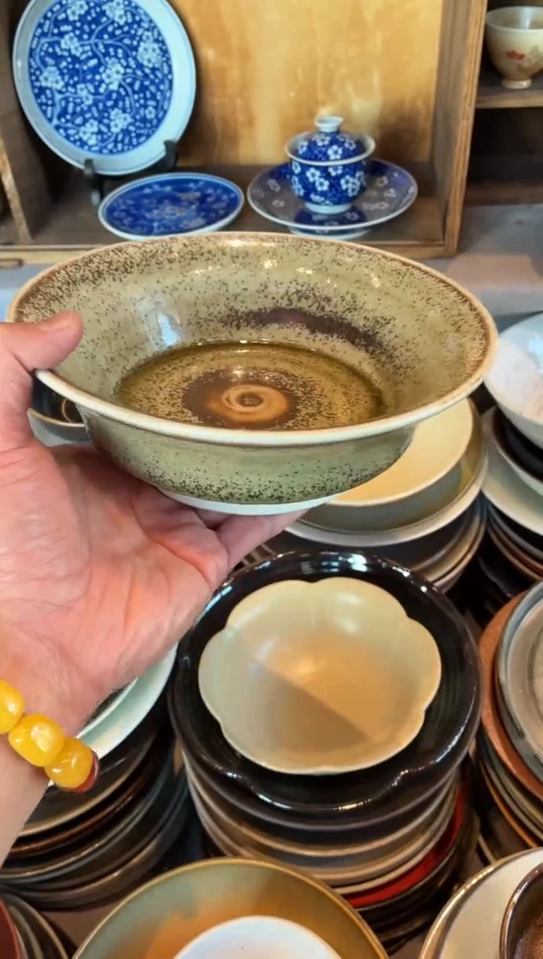 瓷片全量 8寸玻化绿反口深盘