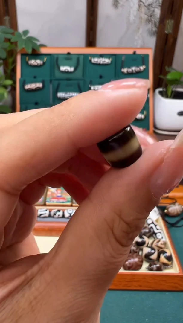 未镶嵌颈饰玛瑙/玉髓9.（微瑕随机发货）