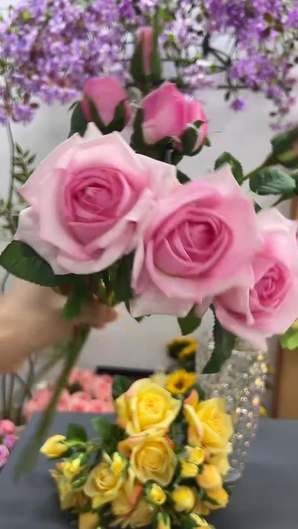 3枝粉色手感保湿妃子玫
