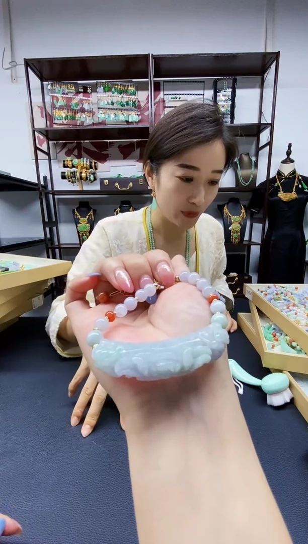 颈饰未镶嵌翡翠翡翠吊坠