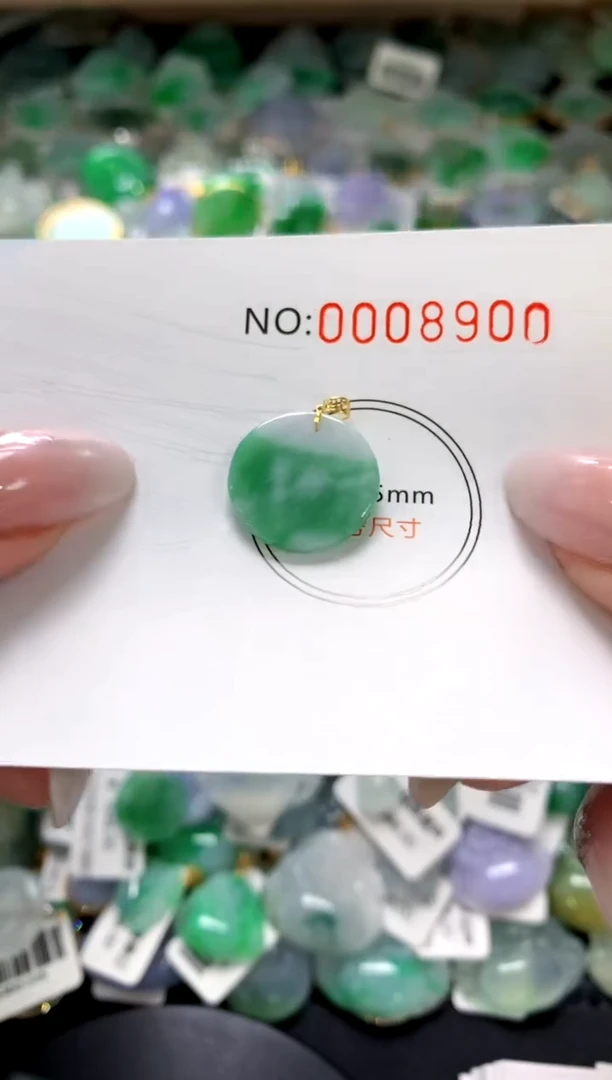 颈饰未镶嵌翡翠11111111