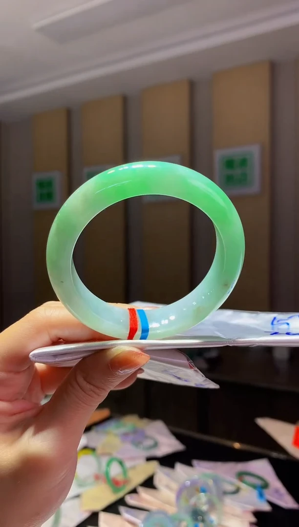 未镶嵌手镯翡翠-F60 圈口55.1