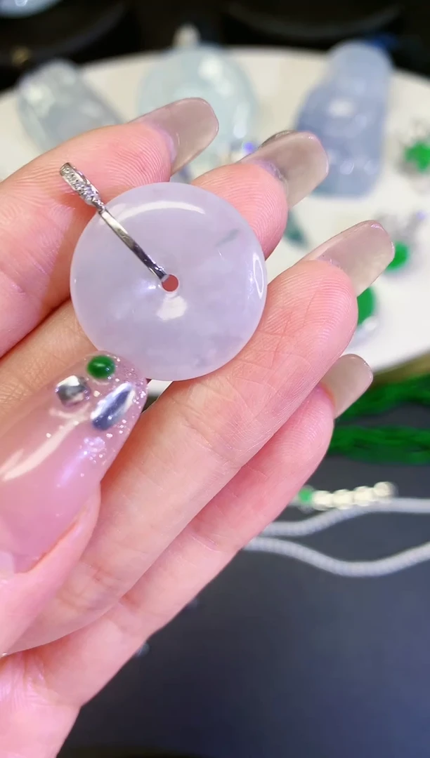 【闪购商品】翡翠吊坠(不含链)未镶嵌吊坠