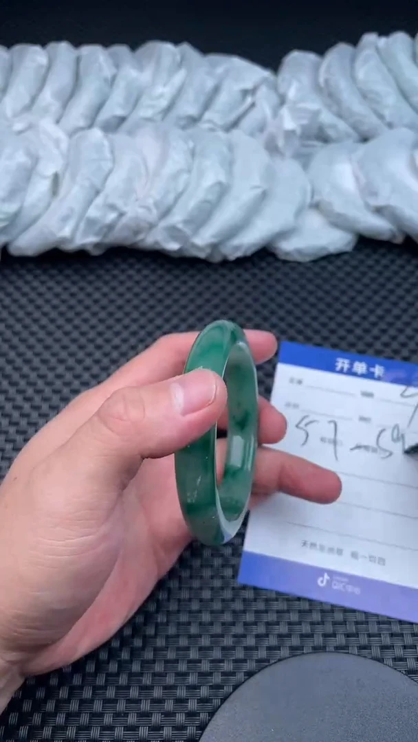 石英质玉（非洲翠）手镯未镶嵌非洲翠A货拍一发一29