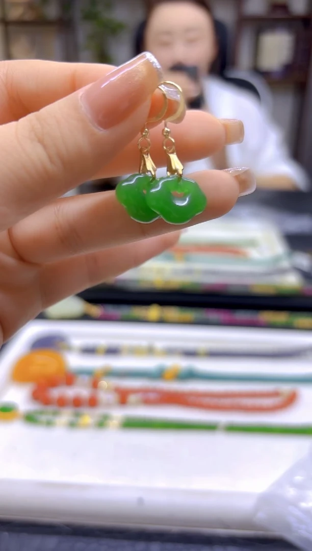 和田玉（碧玉）14K金镶嵌耳饰DIY款E859