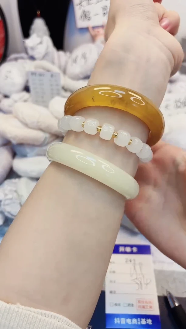 【闪购商品】石英质玉手镯未镶嵌241-财气镯-圈口58