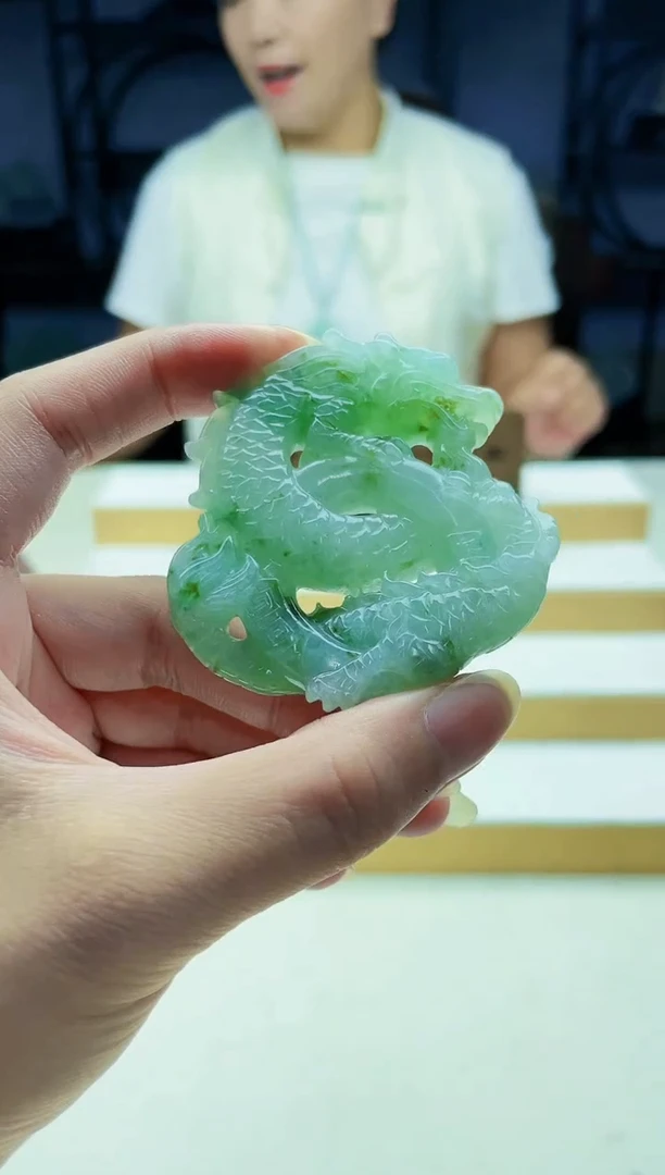 颈饰未镶嵌翡翠08230308