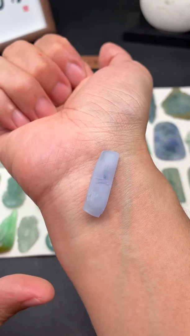 未镶嵌定制翡翠翡翠