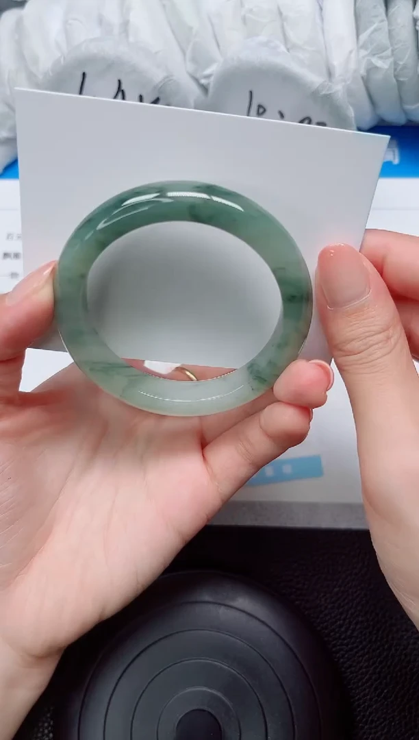 石英质玉手镯未镶嵌284-52