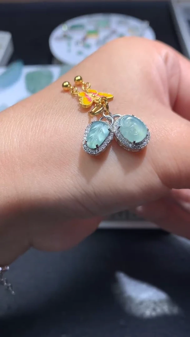 颈饰未镶嵌翡翠净货