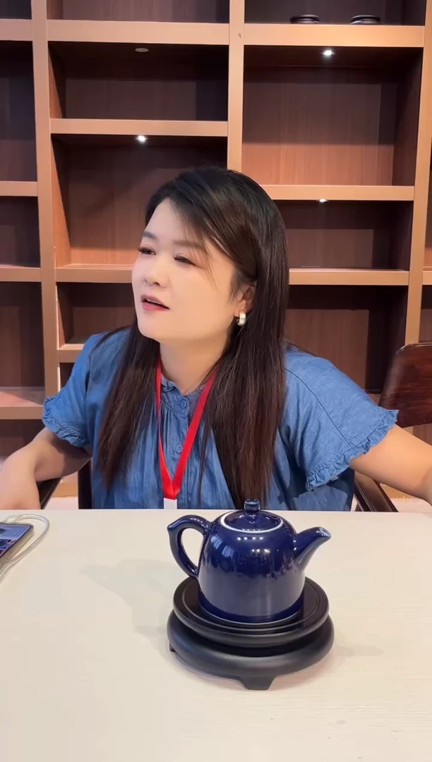 摆件景德镇颜色釉霁蓝壶
