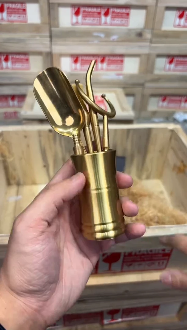 瓷片@@@@@@@@@@@@@@lzjljz