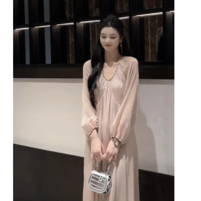 【现货秒发】法式设计感V领宽松时尚气质连衣裙仙子宴会长袖大摆裙