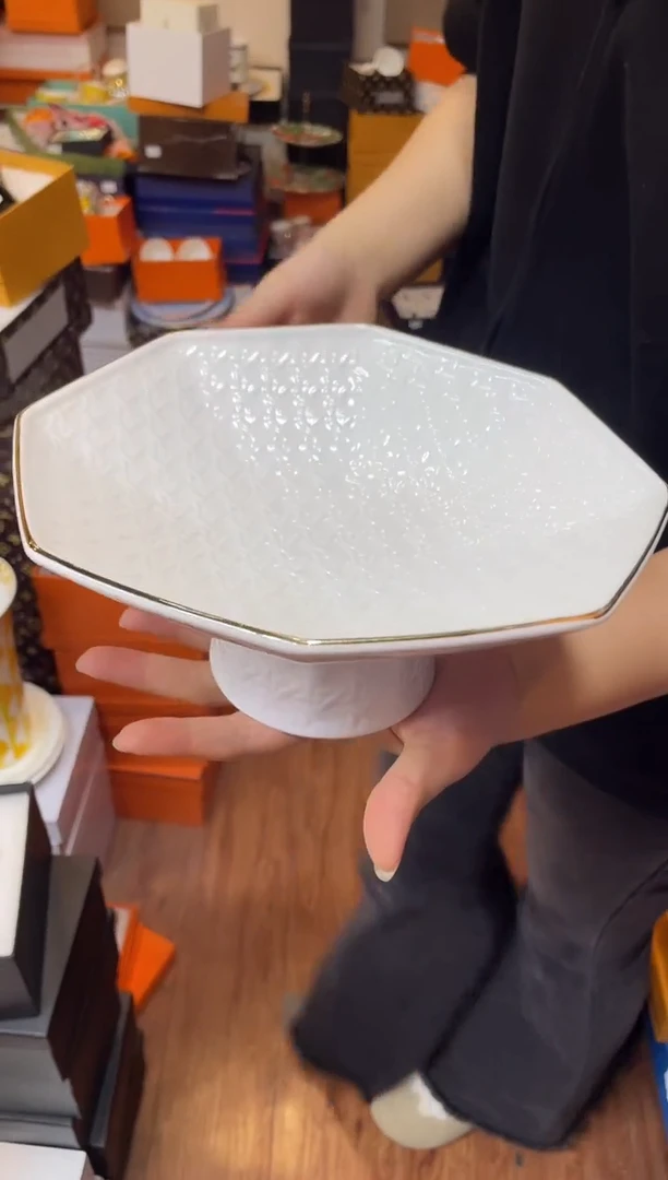 杯鸿辉家品牌瓷器，京东包邮！