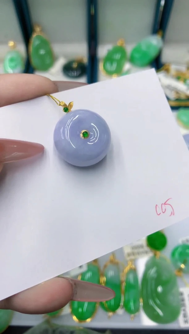 颈饰18K金镶嵌翡翠11111