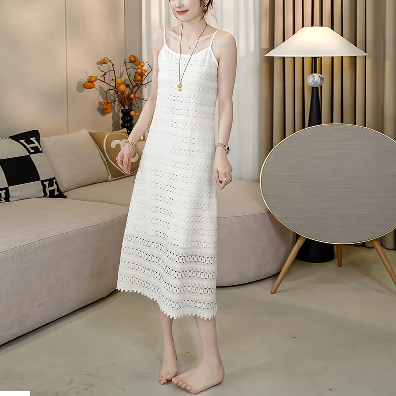 温柔法式白色蕾丝吊带连衣裙女夏季a字显瘦长裙包臀裙子2025新款