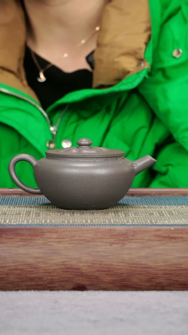 【闪购商品】紫砂茶壶天青泥 菱花