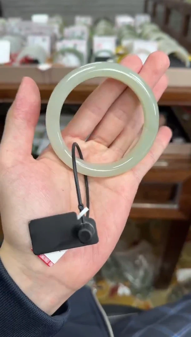 未镶嵌手镯和田玉59