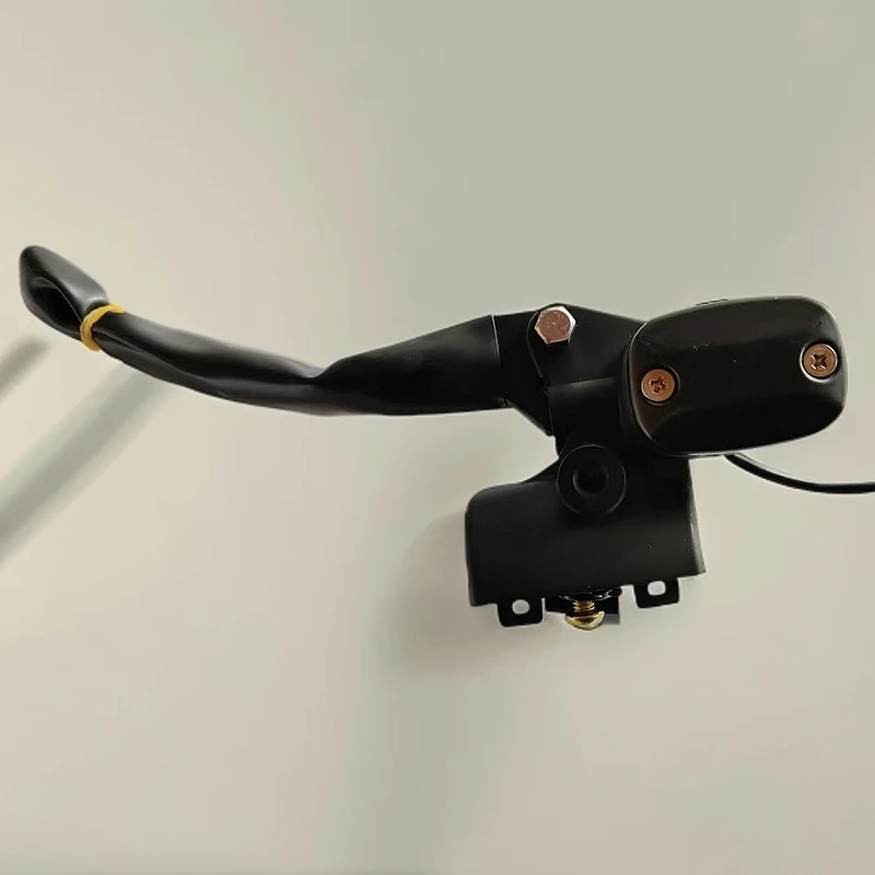 2只装电动车碟刹上泵左右刹车一体油刹雅迪冠能绿源电动车泵