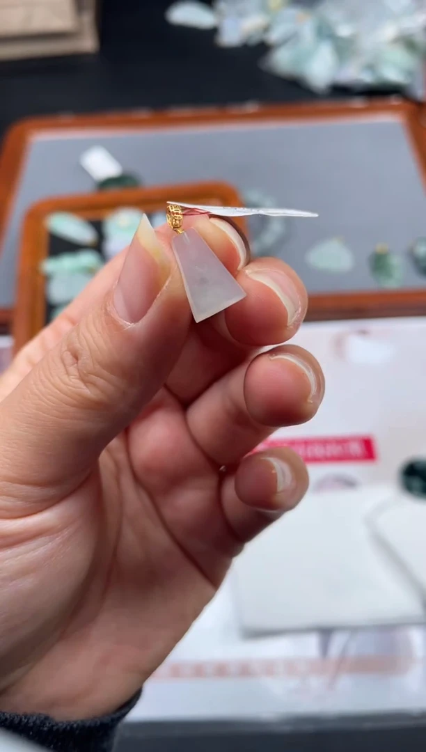 【闪购商品】定制翡翠18K金镶嵌01-18HDJT0123848