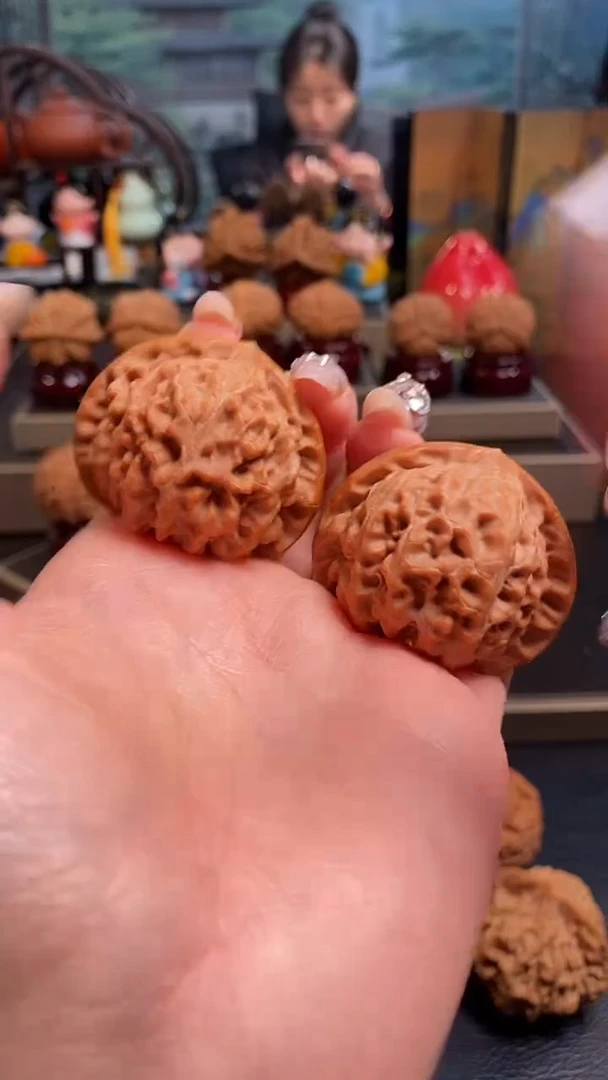 【闪购商品】文玩核桃吊坠K175宫灯43