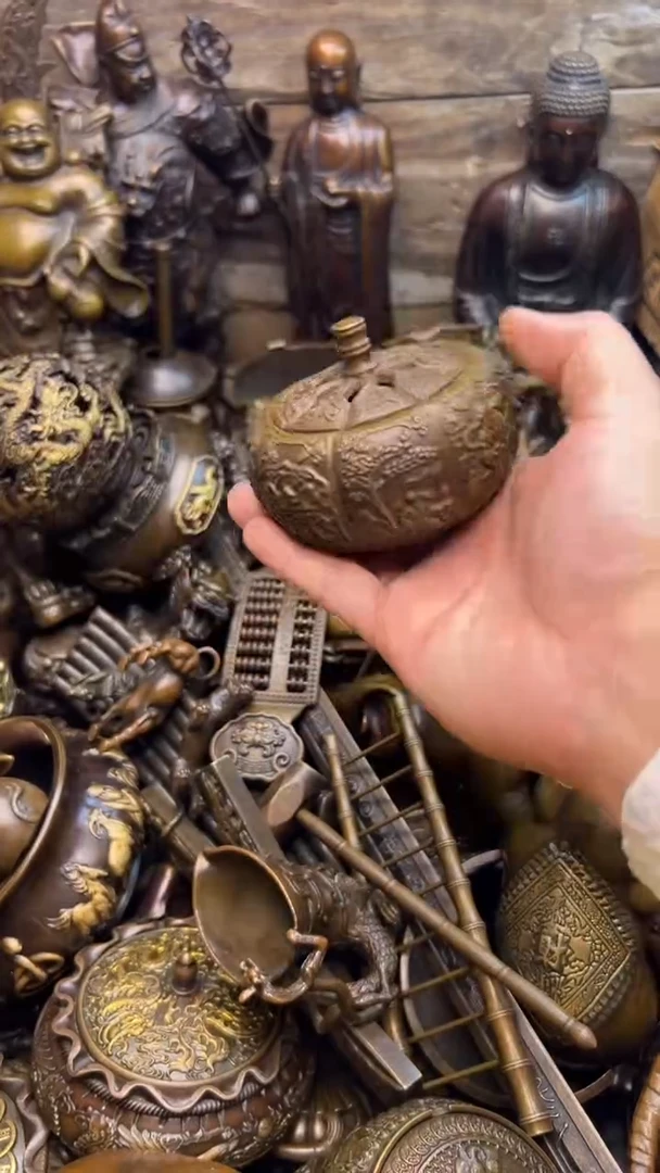 精美铜器，点击下单