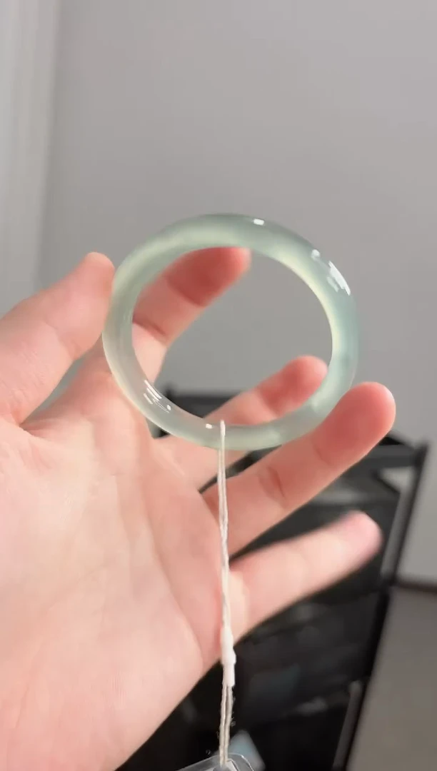 玛瑙/玉髓手镯未镶嵌54圈