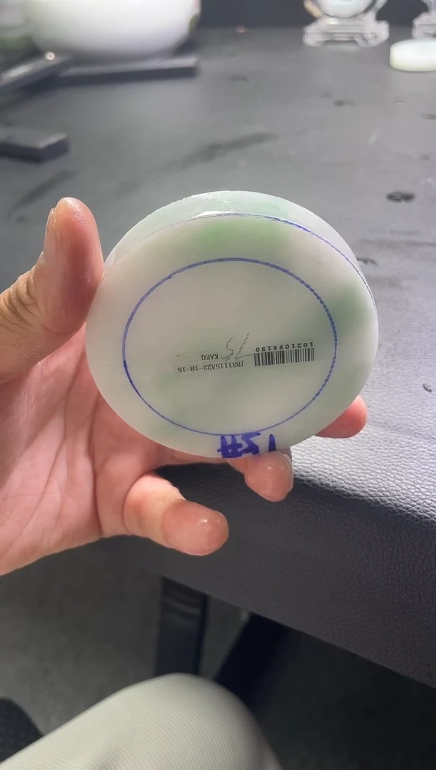 定制翡翠手镯未镶嵌手镯