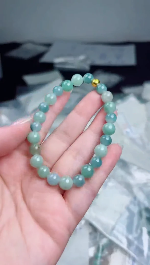 翡翠未镶嵌颈饰珠串