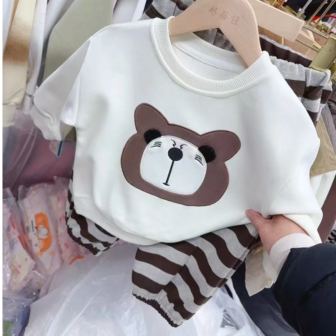 春季儿童卡通熊运动套装两件套