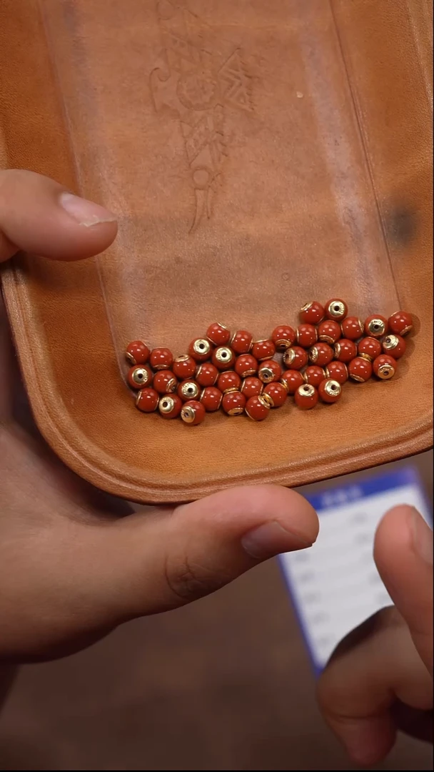 未镶嵌配饰南红玛瑙南红配饰，多样性发货发其一