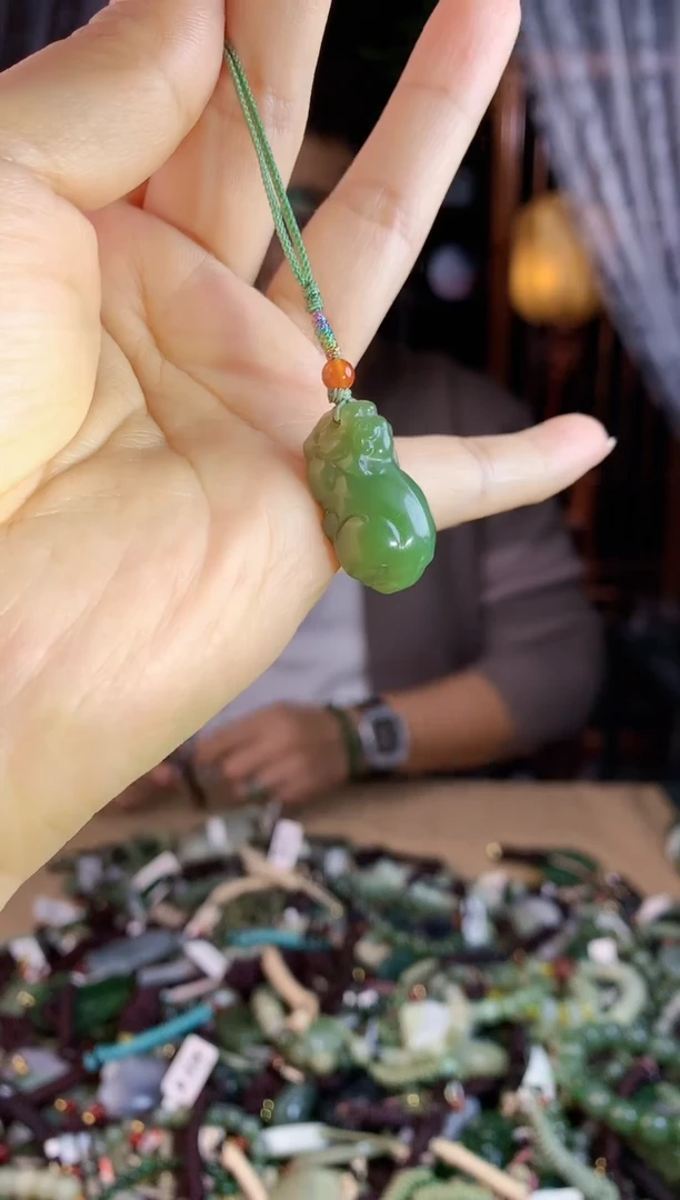 【闪购商品】和田玉挂件未镶嵌多样性发货拍一发一