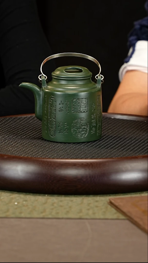 茶壶紫砂74 顾海荣  老绿泥  牛盖洋桶 380 cc