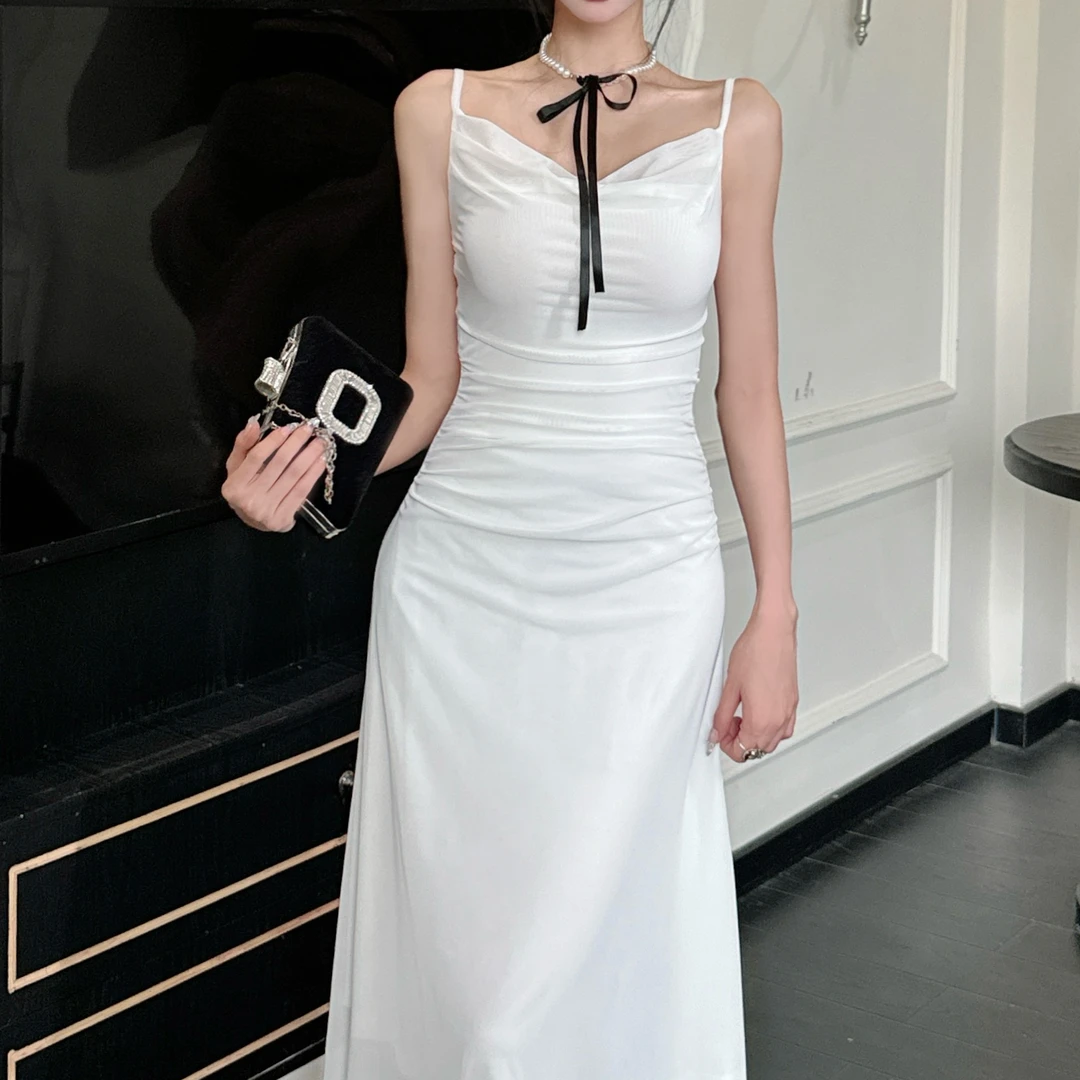 开叉连衣裙性感夏季法式复古收腰小众设计感显瘦