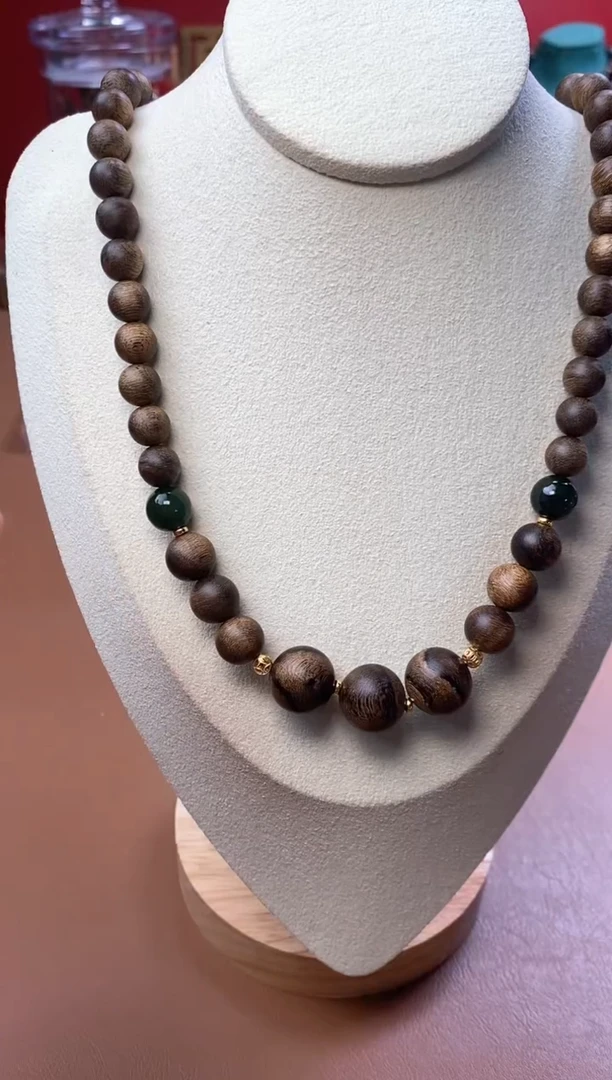 手串沉香沉水芽庄黄棋楠瘤疤+芽庄白棋楠设计