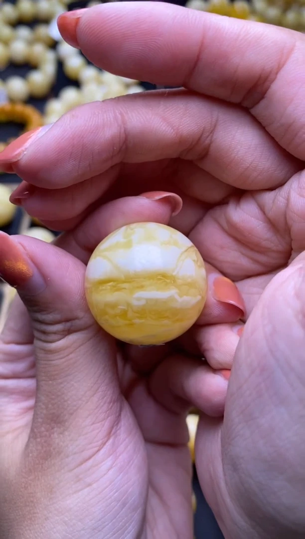 未镶嵌琥珀裸石 大小姐珠宝严选17