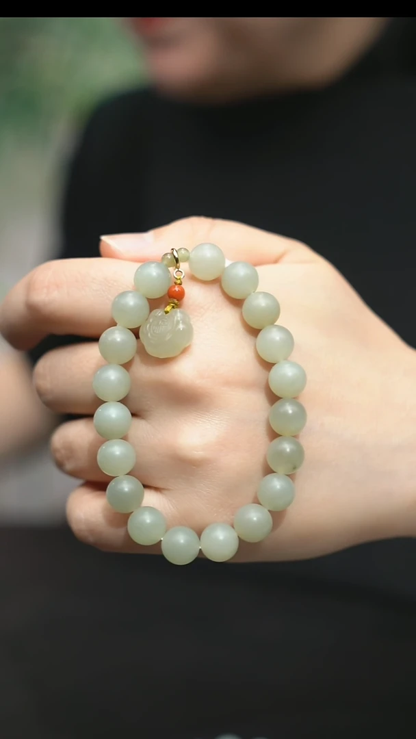 颈饰未镶嵌和田玉10mm子青白