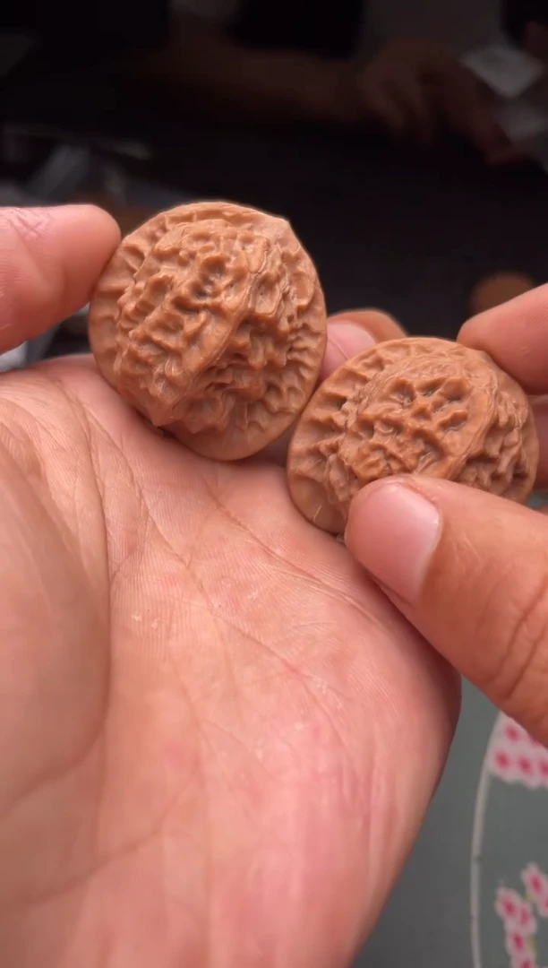 把件文玩核桃a226  瓷娃娃   36尺