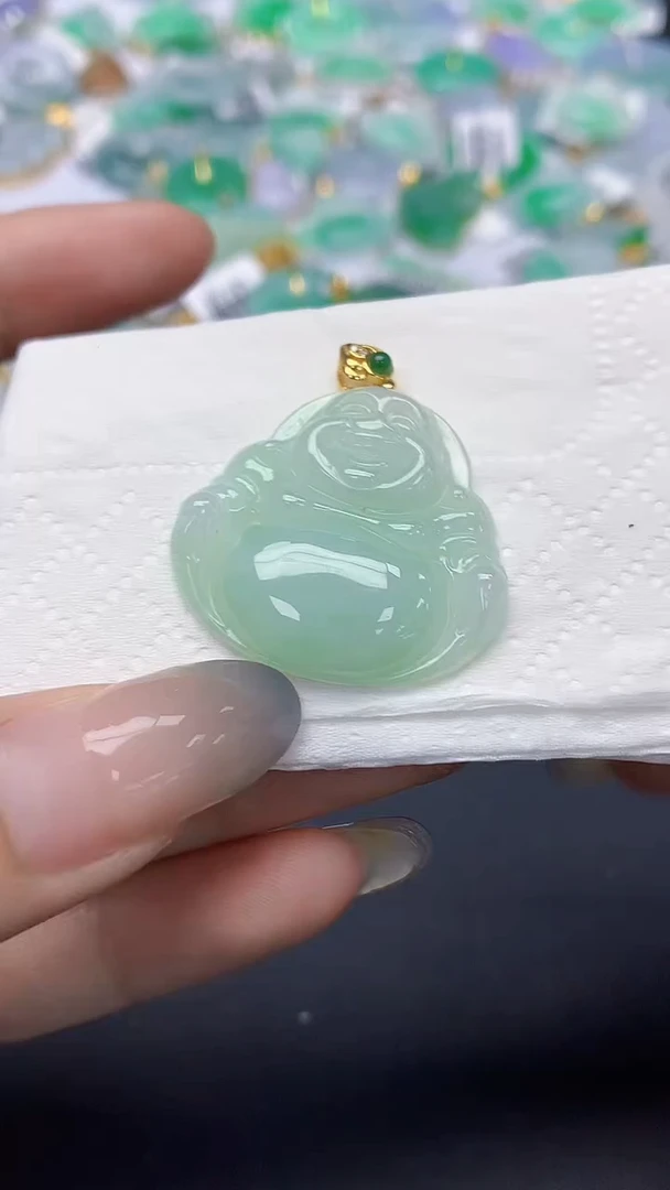 翡翠未镶嵌颈饰天然缅甸a货翡翠