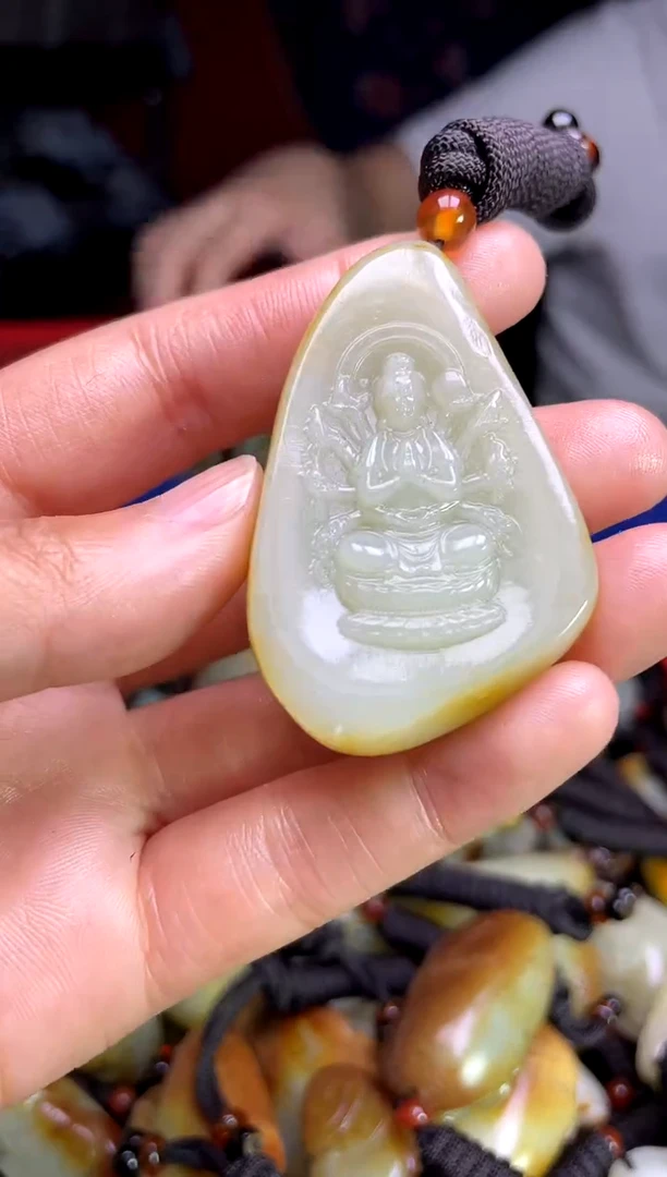 和田玉未镶嵌颈饰19