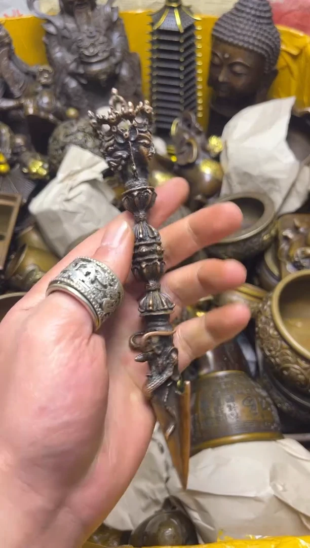 精美铜器，点击下单