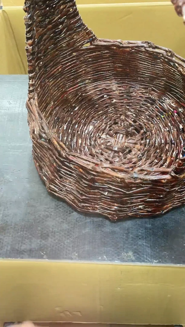 草编如图所示 阁集工艺品