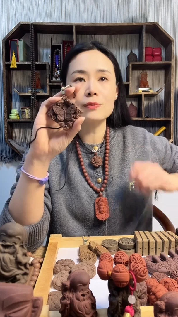 【闪购商品】泥塑玫瑰香方大蝴蝶牌