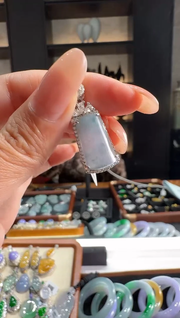 颈饰未镶嵌翡翠65