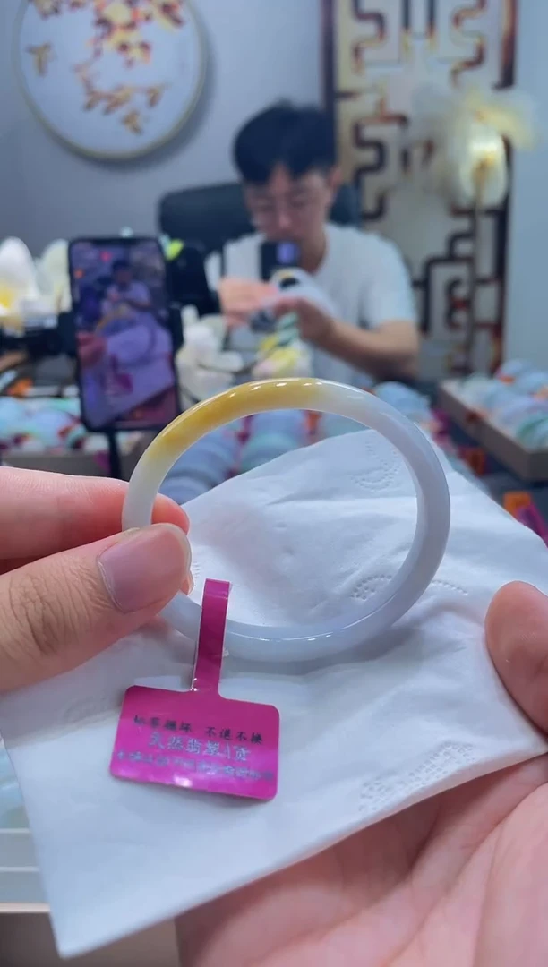 翡翠手镯未镶嵌011-55
