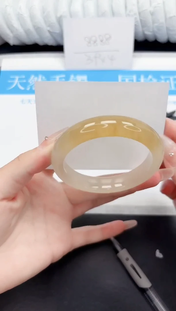 手镯和田玉未镶嵌34-57.6;L.YK