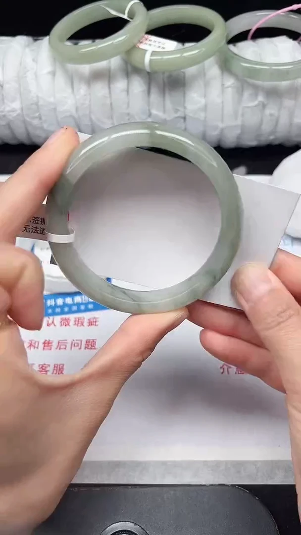 未镶嵌手镯石英质玉73-59/60