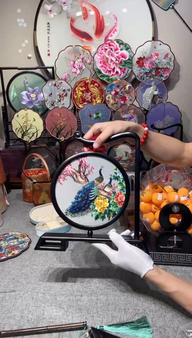 刺绣纯手工苏绣艺术品 异色绣