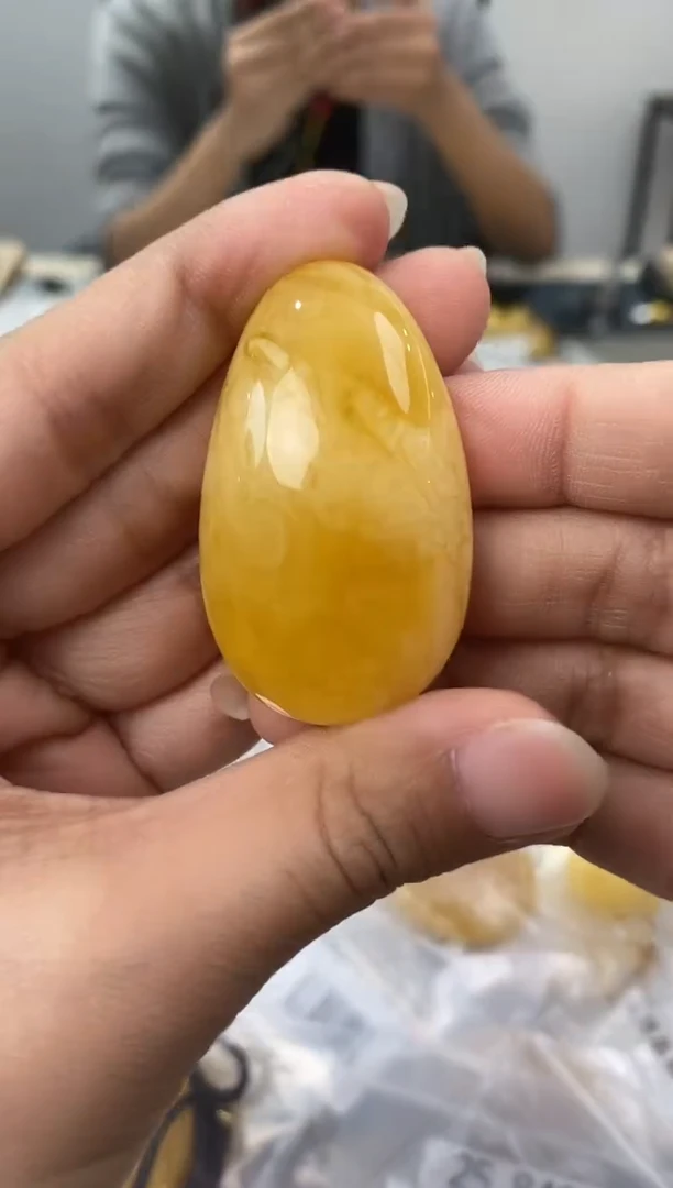 【闪购商品】琥珀裸石未镶嵌天然琥珀蜜蜡水滴