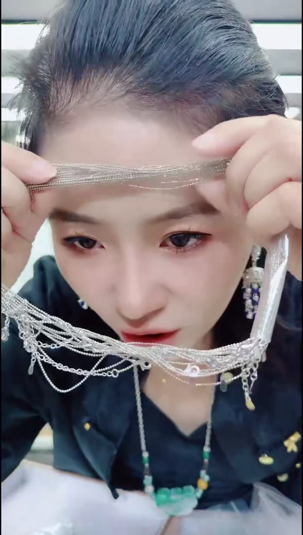 无非金属1465铂金色豆豆链